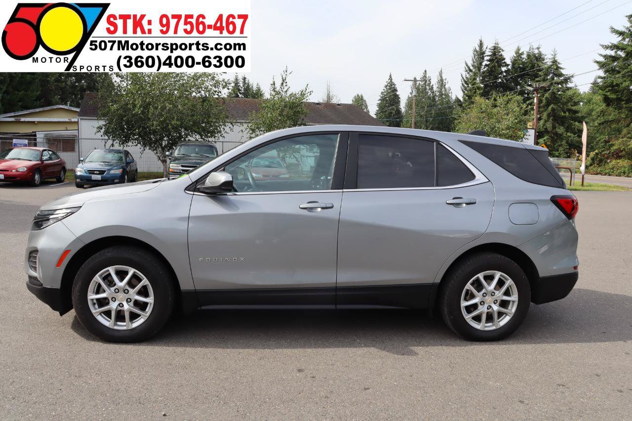 Used 2023 Chevrolet Equinox LT w/ Driver Convenience Package AWD/4WD image 3