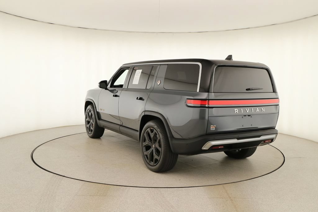 Used 2024 Rivian R1S Adventure AWD/4WD image 4