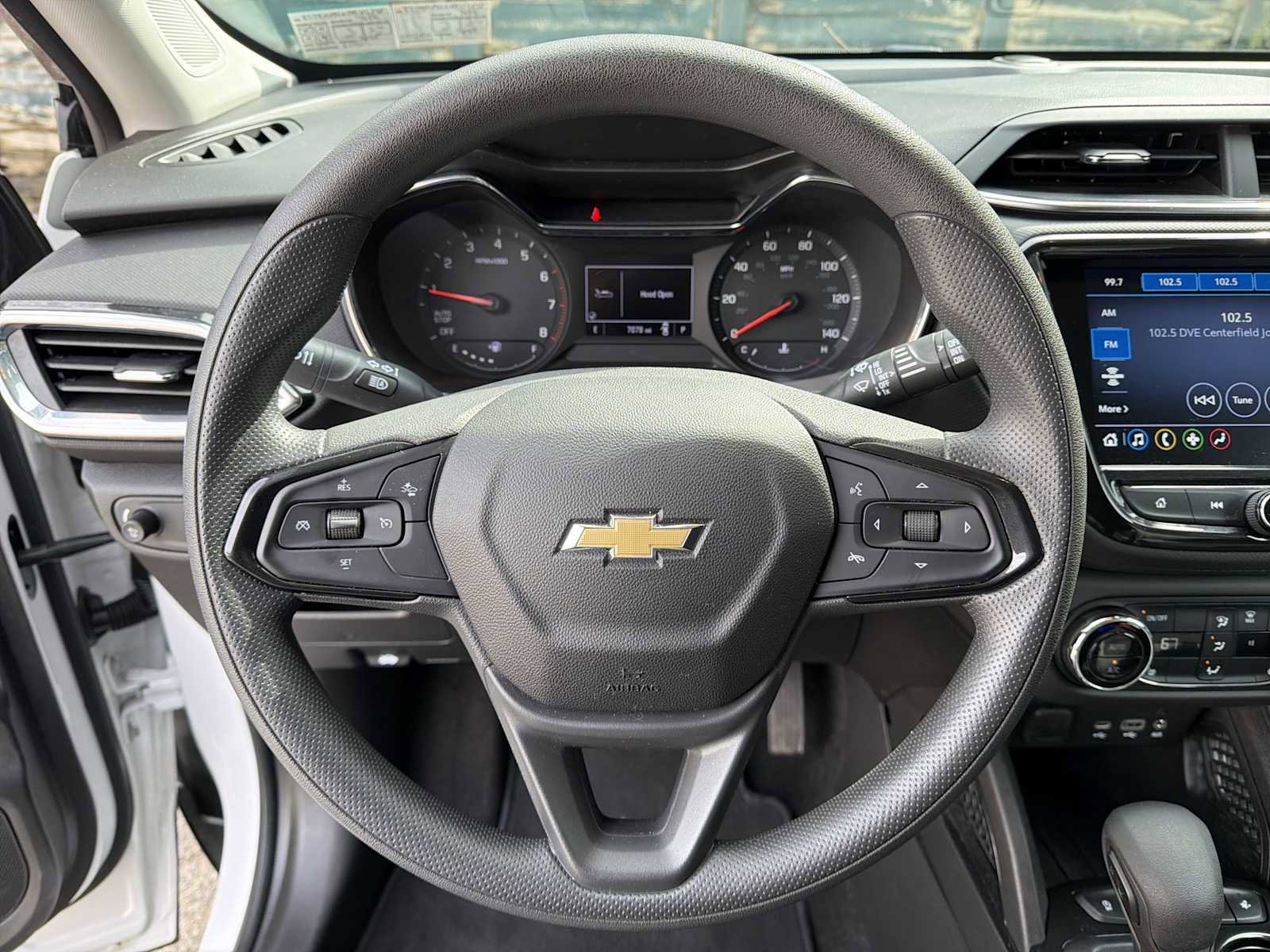 Certified 2023 Chevrolet TrailBlazer LT w/ Convenience Package image 11