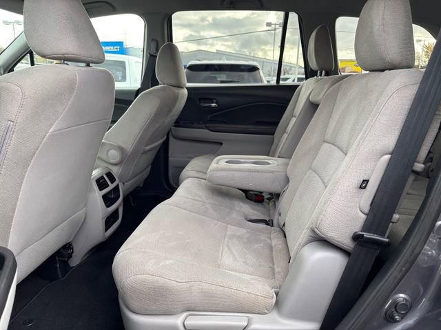 Used 2018 Honda Pilot LX image 28