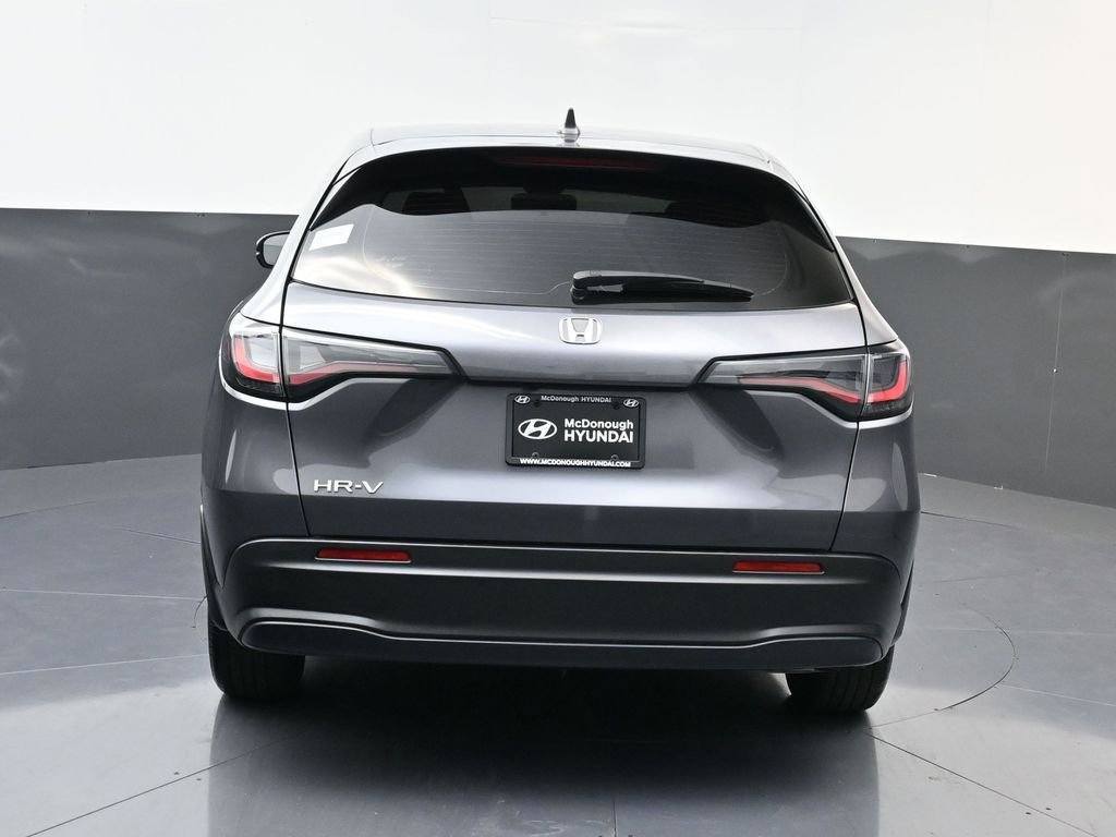 Used 2025 Honda HR-V LX image 4