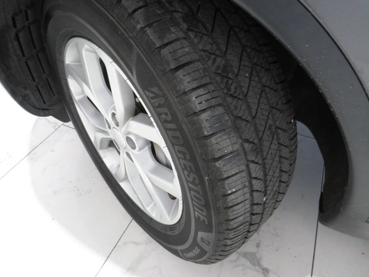 Used 2018 Land Rover Discovery SE AWD/4WD image 31