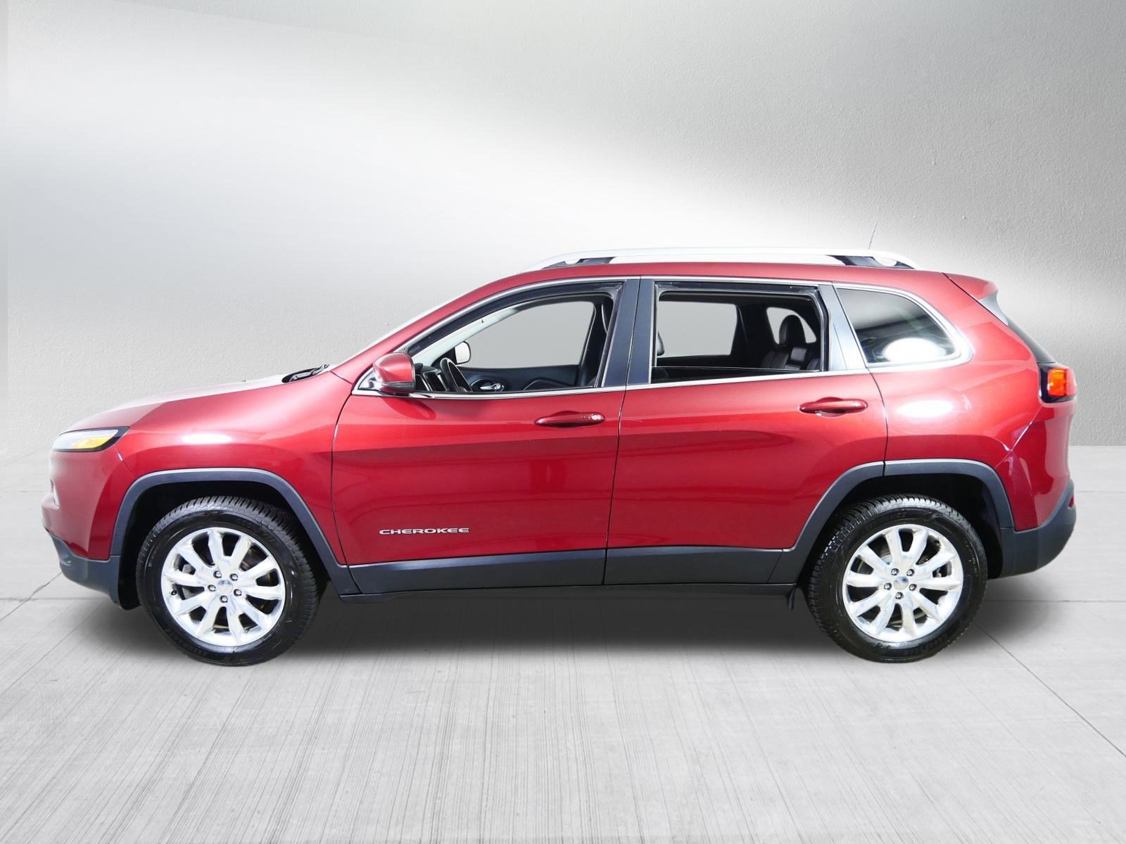 Used 2016 Jeep Cherokee Limited w/ Trailer Tow Group image 4