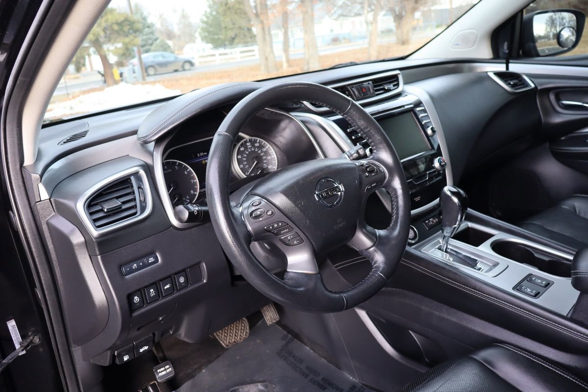 Used 2020 Nissan Murano SL w/ Moonroof Package image 15