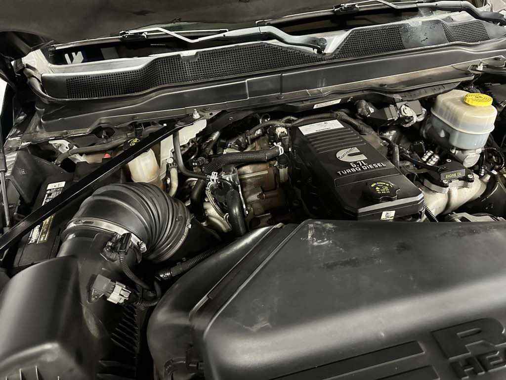 Used 2021 RAM 3500 Big Horn w/ Level 1 Equipment Group image 9