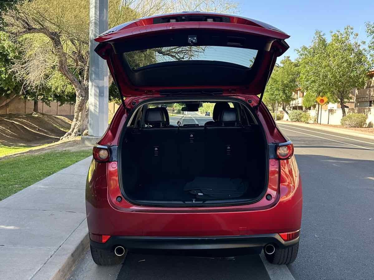 Used 2020 MAZDA CX-5 Touring FWD image 39