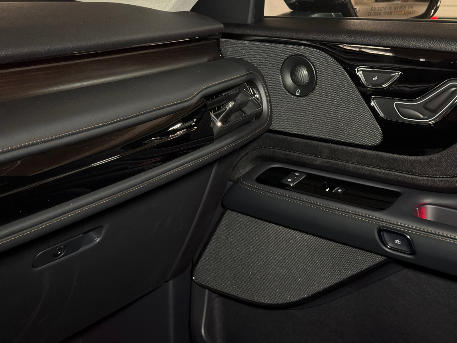New 2027 Lincoln Aviator Reserve AWD/4WD image 34