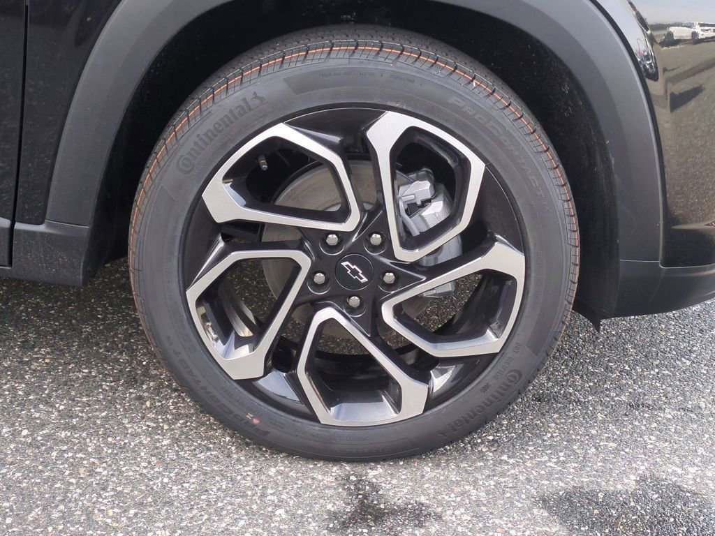 New 2026 Chevrolet Trax RS w/ Sunroof Package FWD image 26