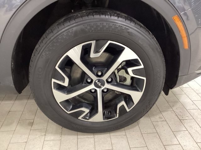 Certified 2023 Kia Sportage EX AWD/4WD image 24