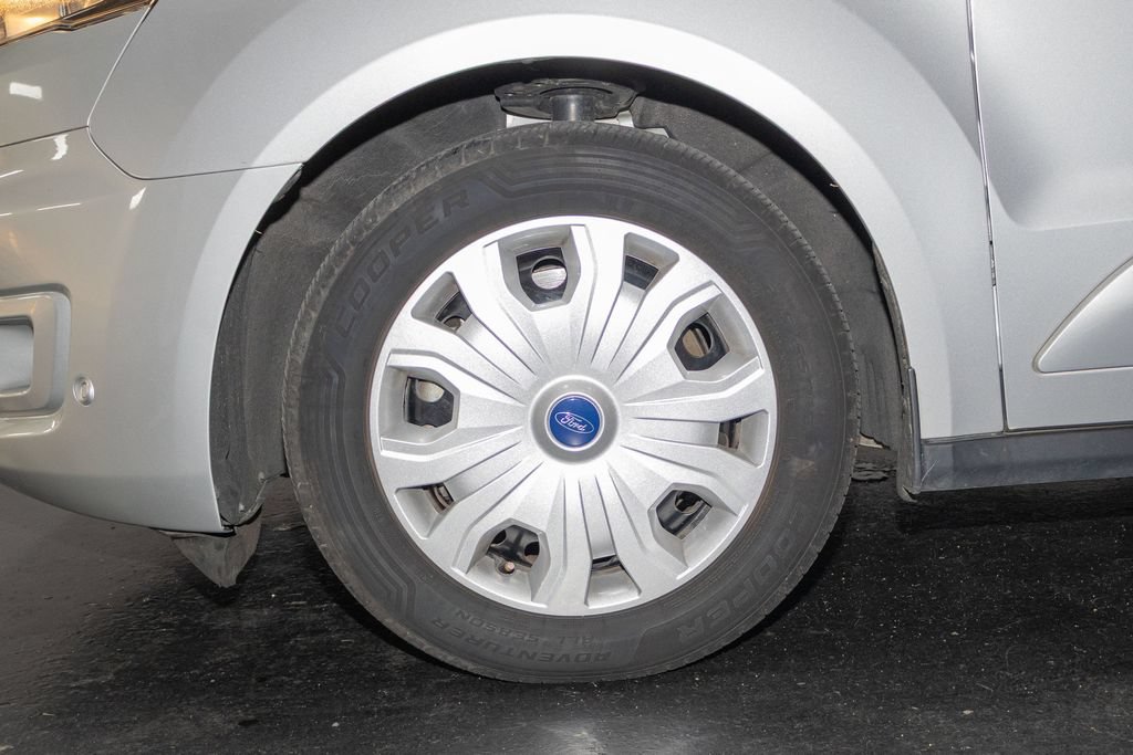 Used 2021 Ford Transit Connect XLT FWD image 9