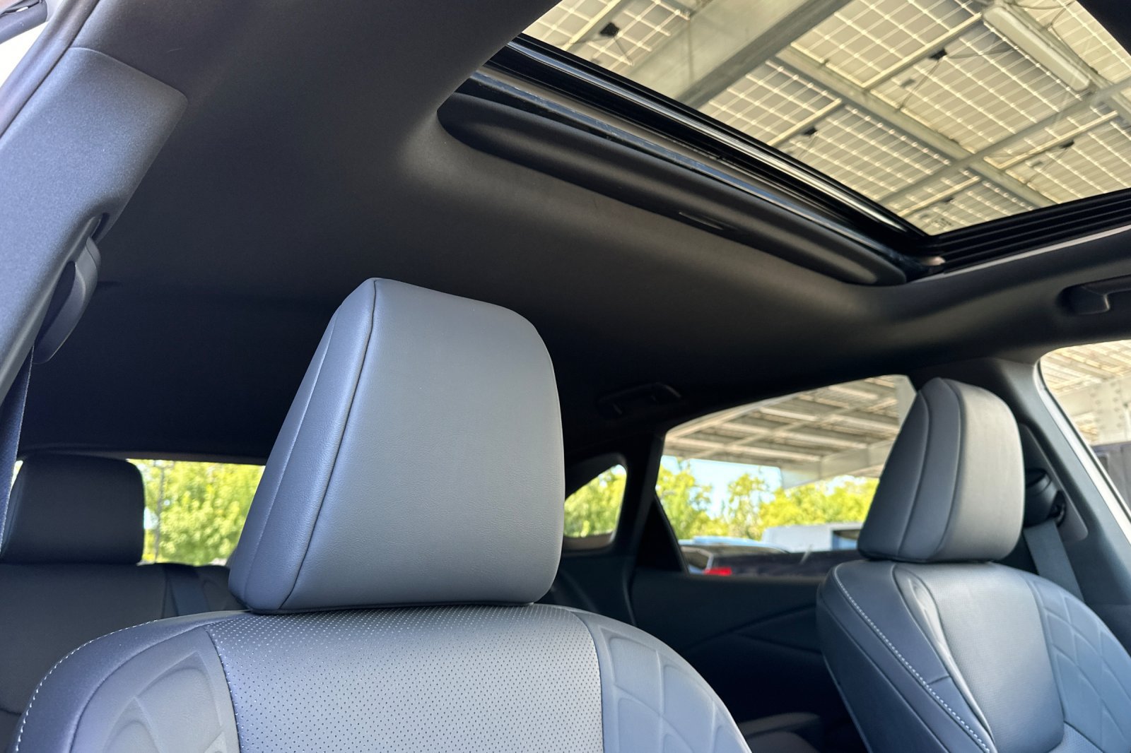 New 2026 Lexus RX 350h w/ Convenience Package AWD/4WD image 17