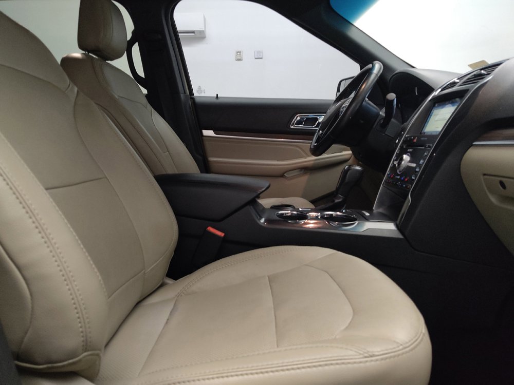 Used 2018 Ford Explorer Limited FWD image 21