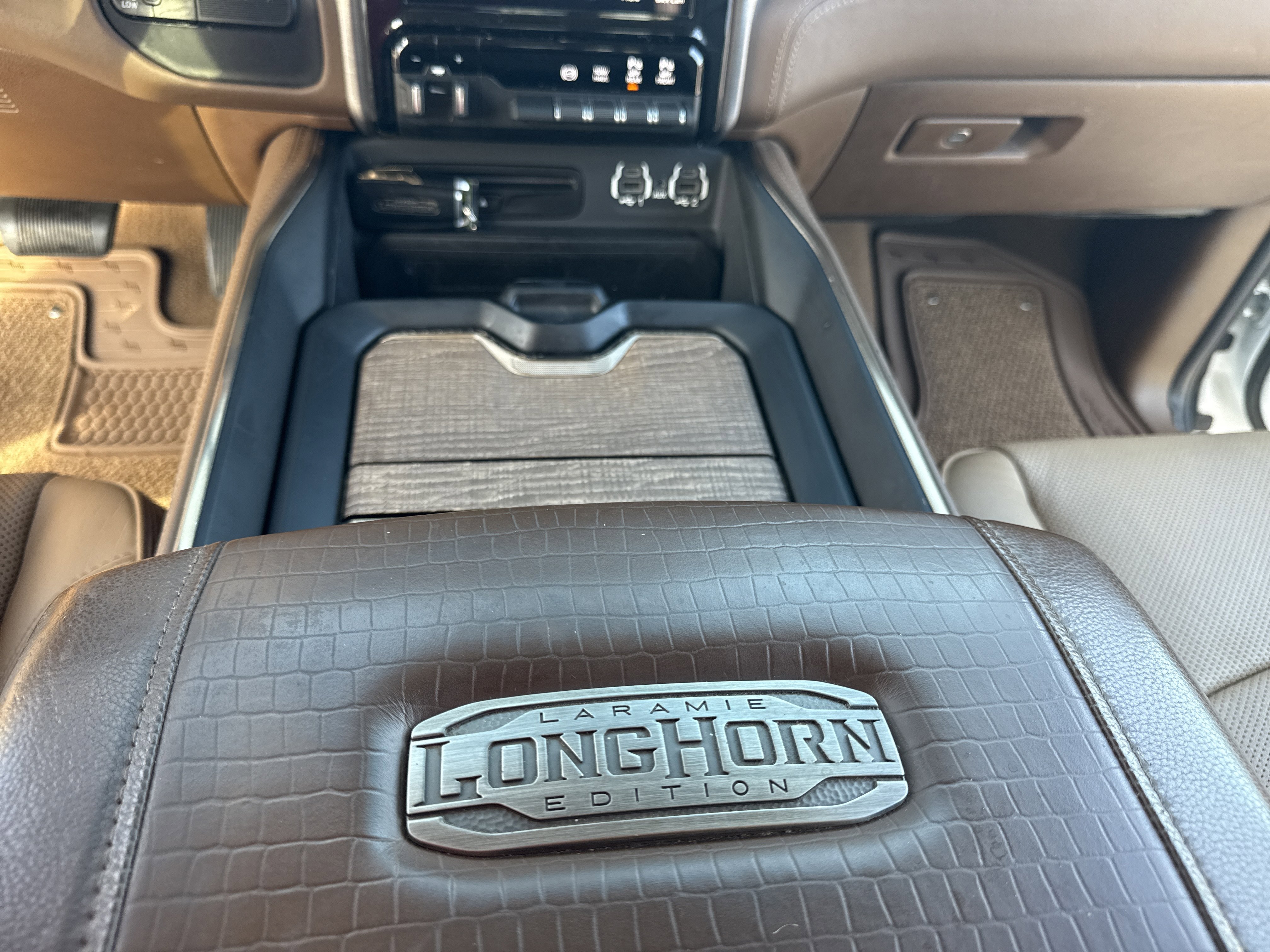 Used 2019 RAM 2500 Limited image 29