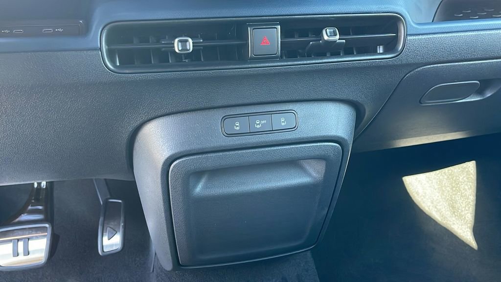 New 2025 Volkswagen ID. Buzz Pro S image 20