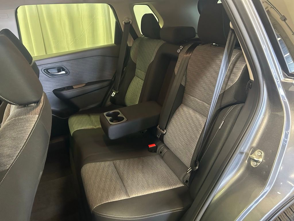 Used 2023 Nissan Rogue SV image 20
