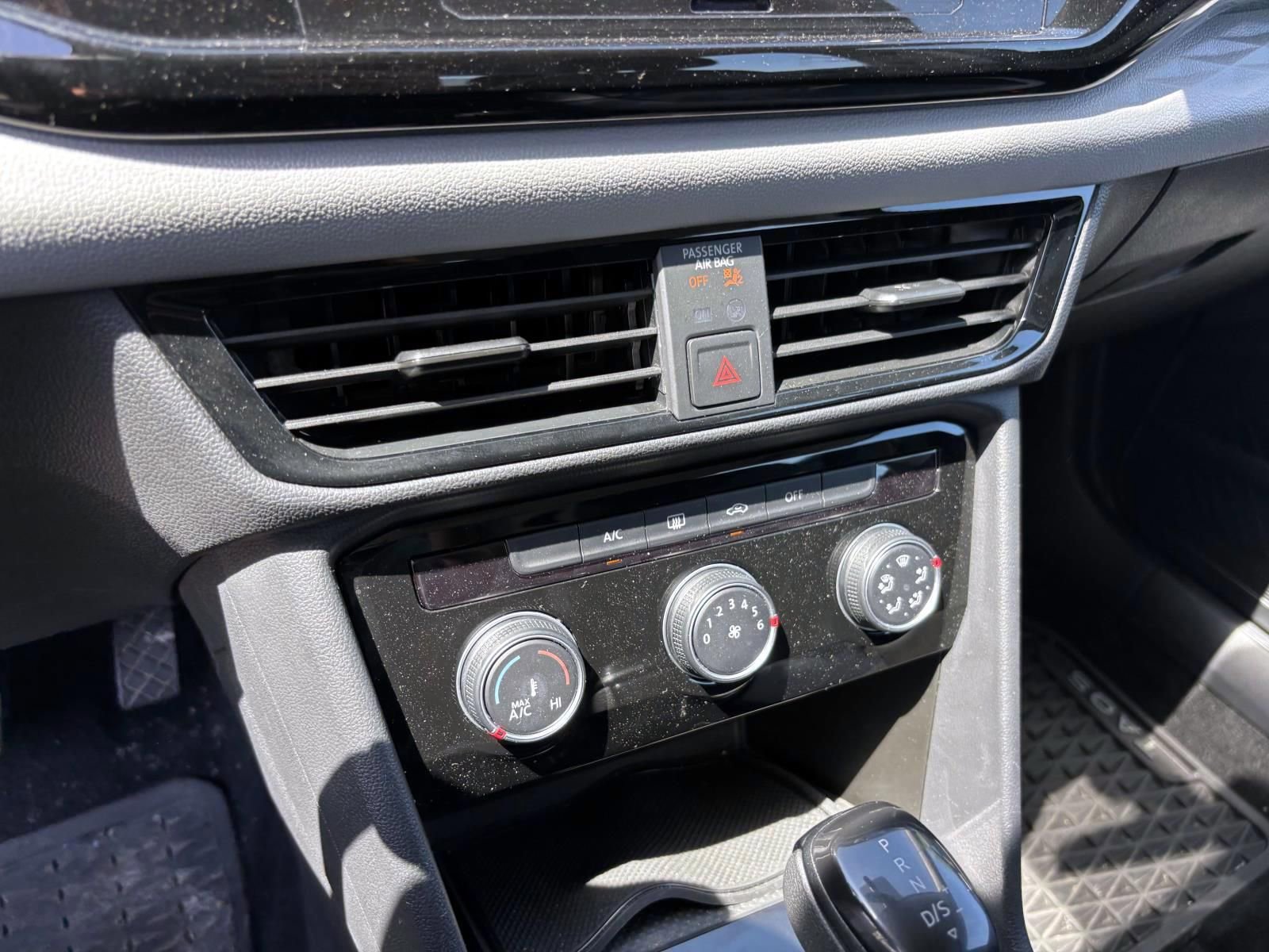 Certified 2023 Volkswagen Taos S FWD image 21