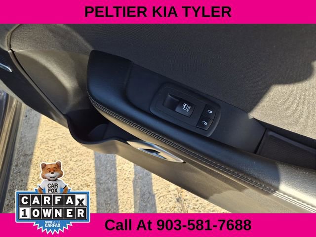 Used 2023 Dodge Challenger SXT w/ Cold Weather Group image 15