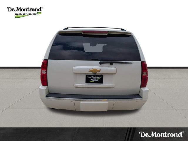 Used 2014 Chevrolet Suburban LTZ image 6