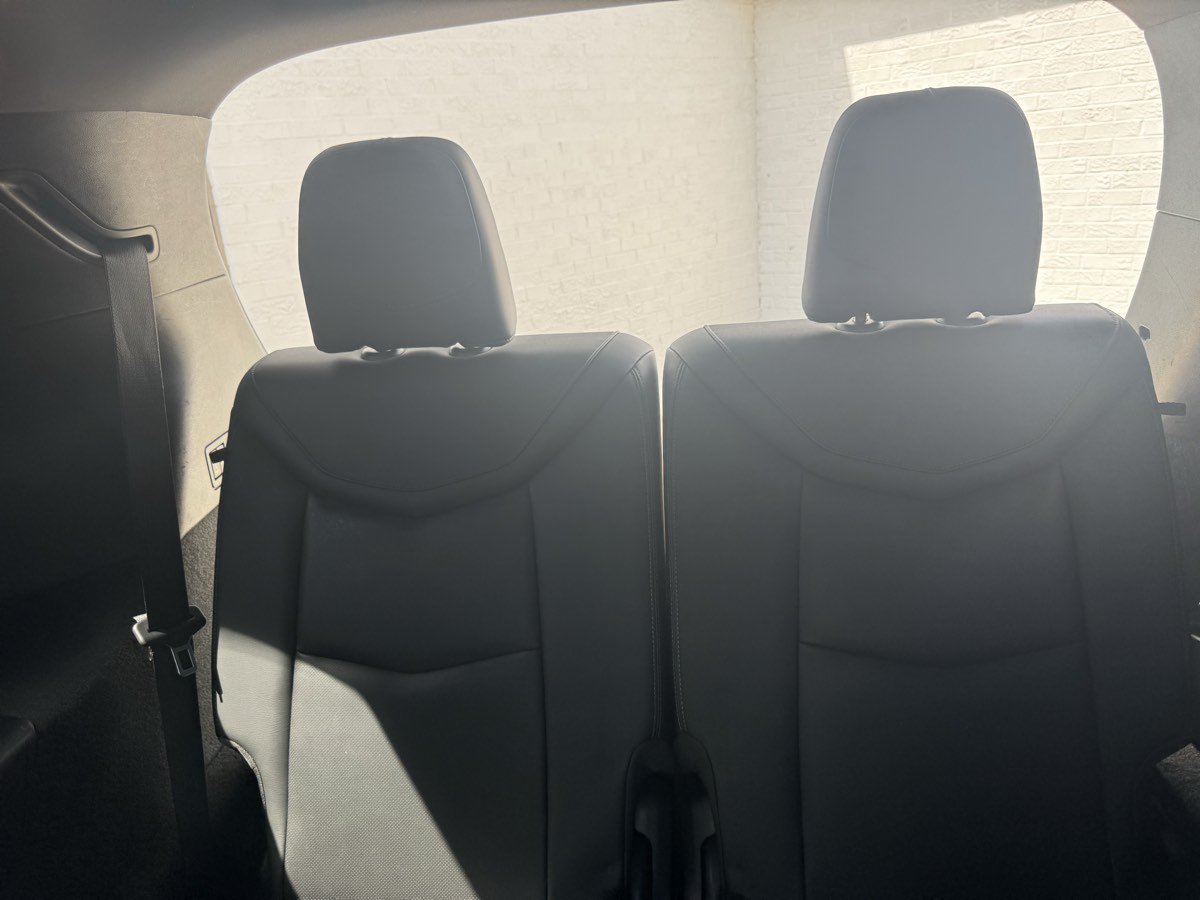 Used 2020 Cadillac XT6 Premium Luxury FWD image 11