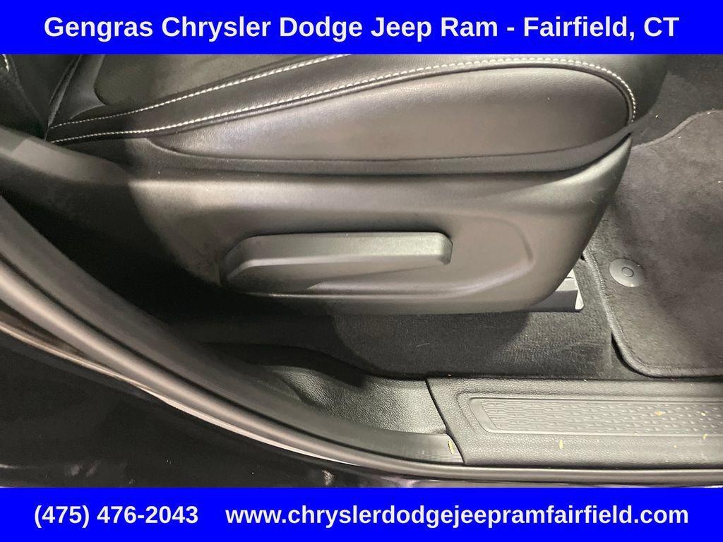 Certified 2025 Jeep Grand Cherokee L Altitude AWD/4WD image 18