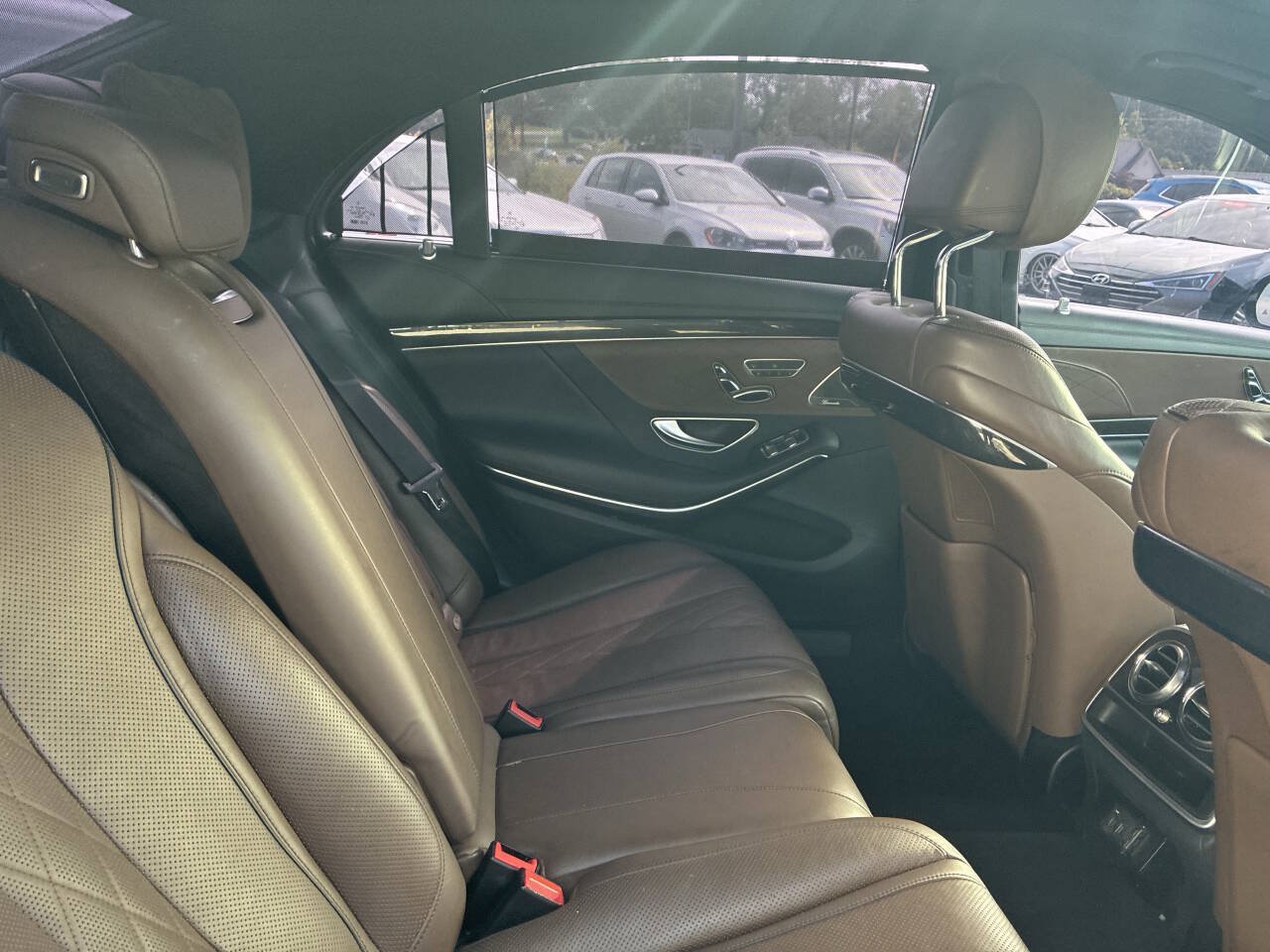 Used 2016 Mercedes-Benz S 550 4MATIC Sedan image 19