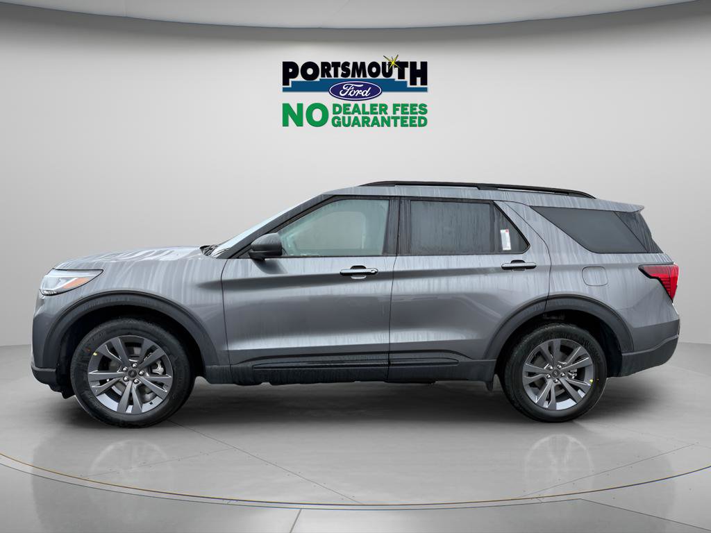 New 2026 Ford Explorer Active AWD/4WD image 2