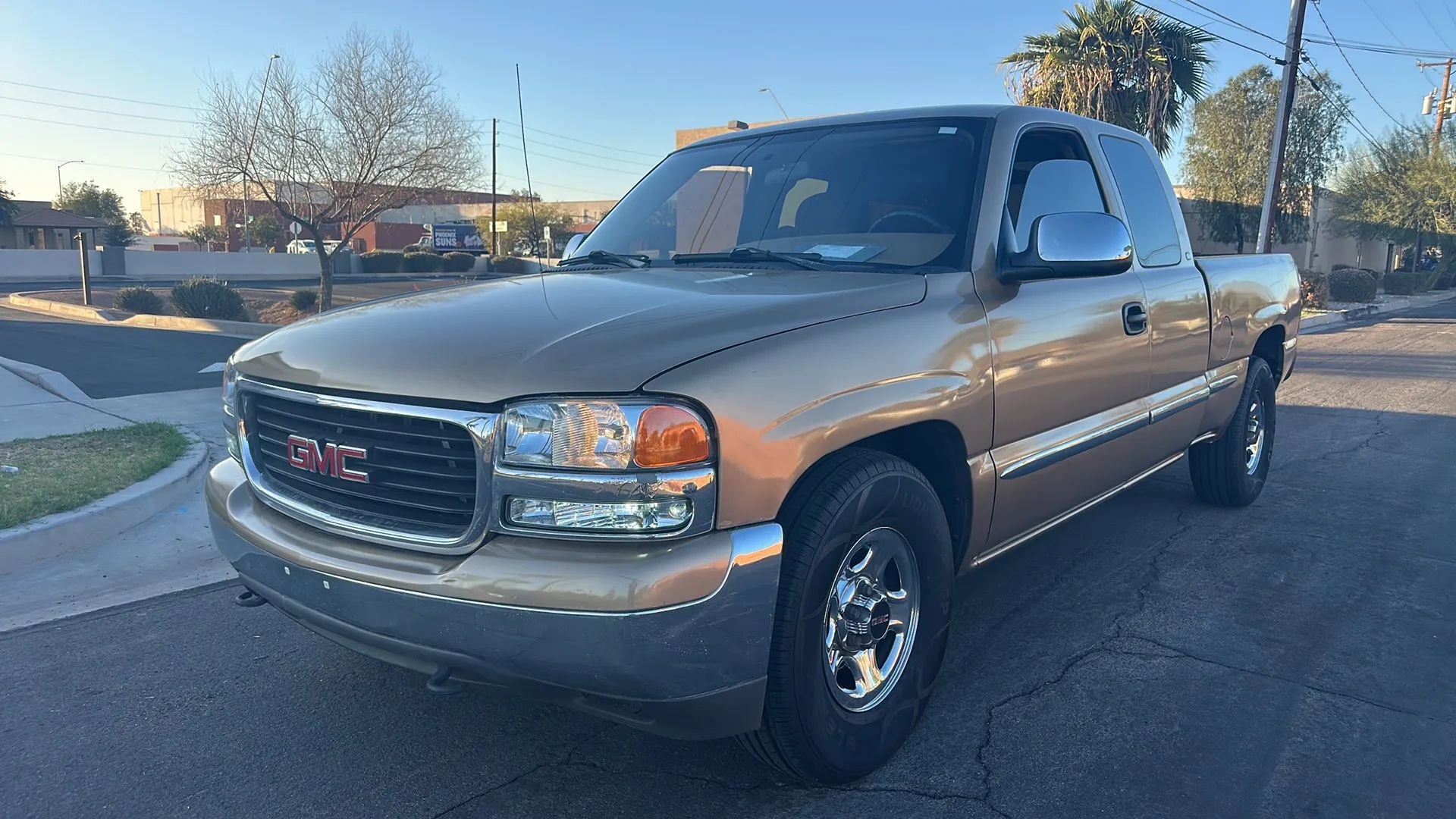 Used 2000 GMC Sierra 1500 2WD Extended Cab image 11