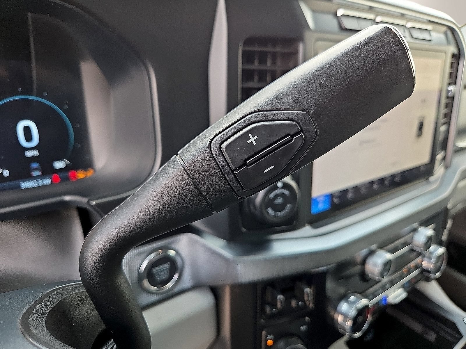Used 2024 Ford F250 Limited w/ FX4 Off-Road Package AWD/4WD image 17