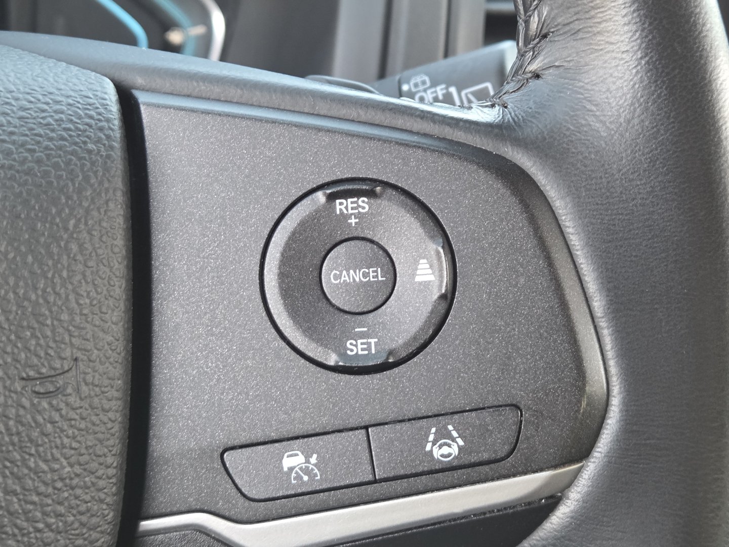 Used 2024 Honda Odyssey EX-L image 9