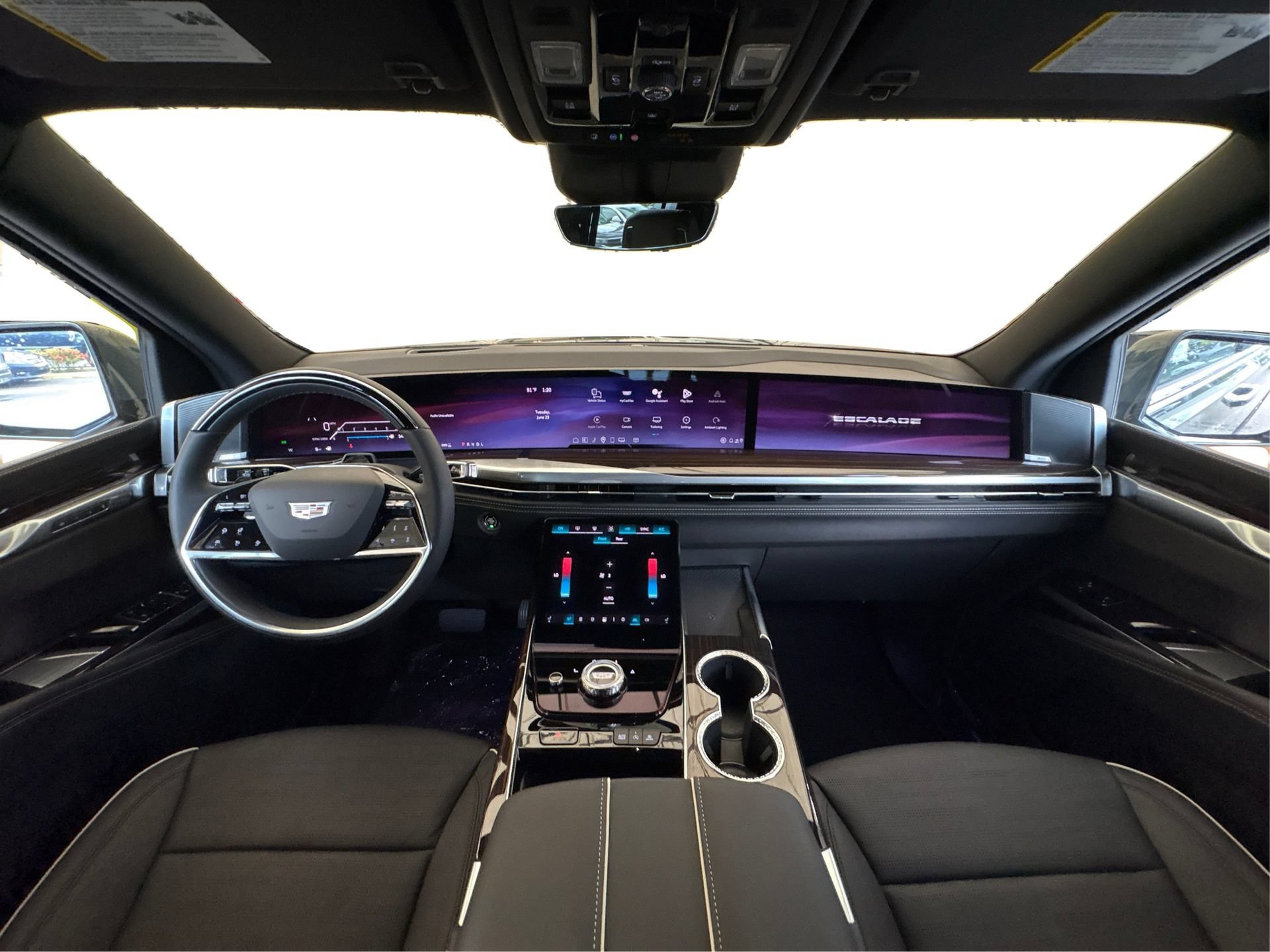 New 2026 Cadillac Escalade ESV Luxury AWD/4WD image 22