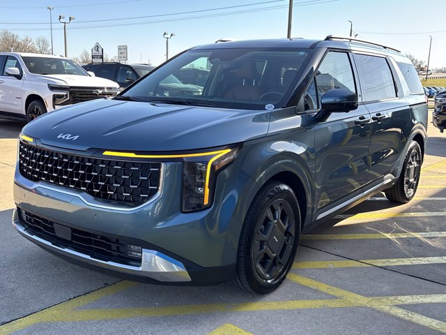 Used 2026 Kia Carnival SX image 12