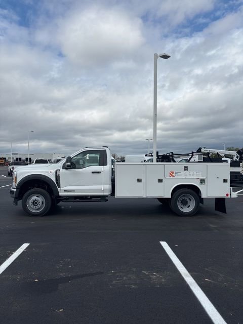 New 2026 Ford F550 4x4 Regular Cab Super Duty image 5