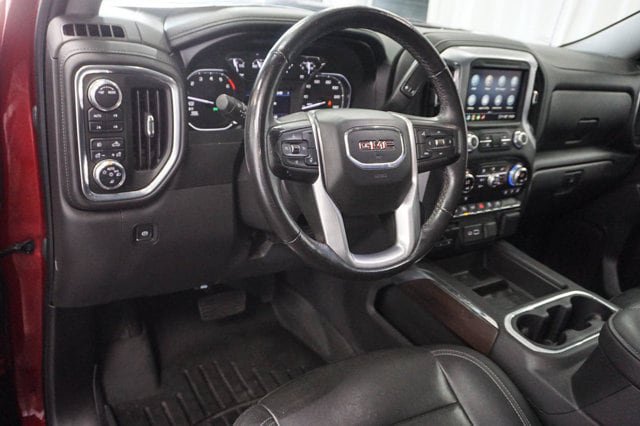Used 2021 GMC Sierra 1500 SLT w/ SLT Premium Package AWD/4WD image 8