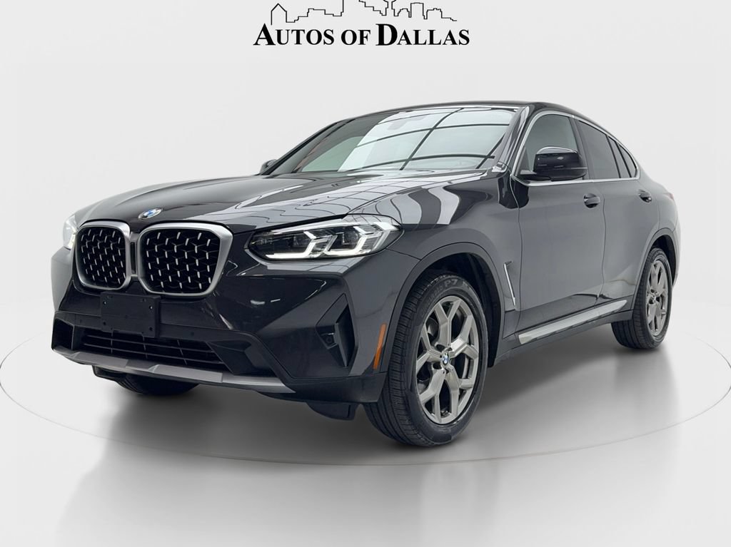 Used 2025 BMW X4 xDrive30i AWD/4WD image 3