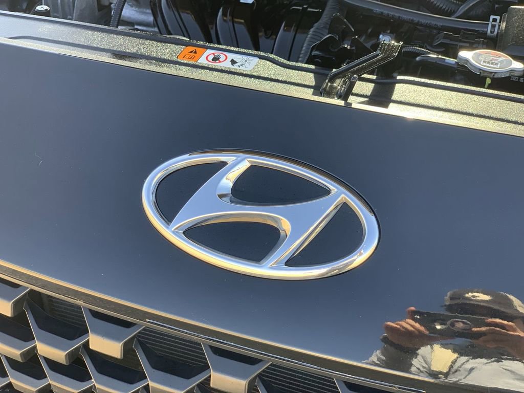 Used 2023 Hyundai Kona SEL AWD/4WD image 29