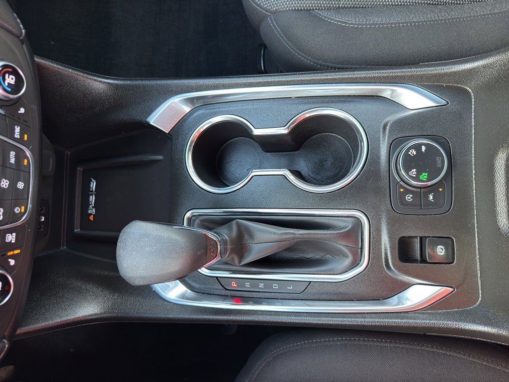 Used 2023 Chevrolet Traverse LT w/ LPO, Floor Liner Package image 23