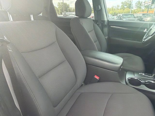 Used 2011 Kia Sorento LX w/ Convenience Pkg AWD/4WD image 10