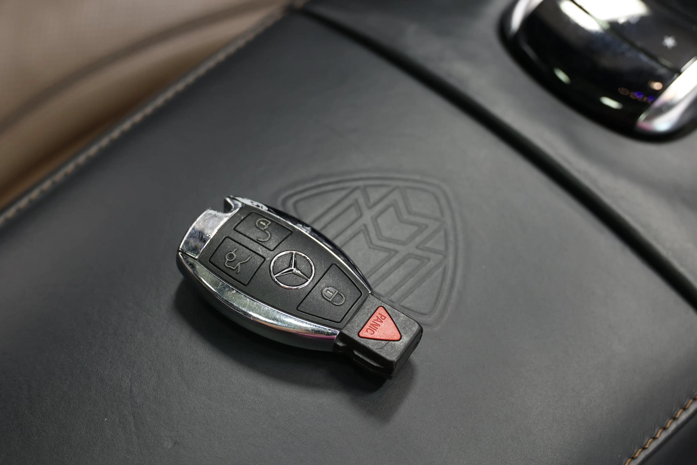 Used 2016 Mercedes-Benz Maybach S 600 image 6