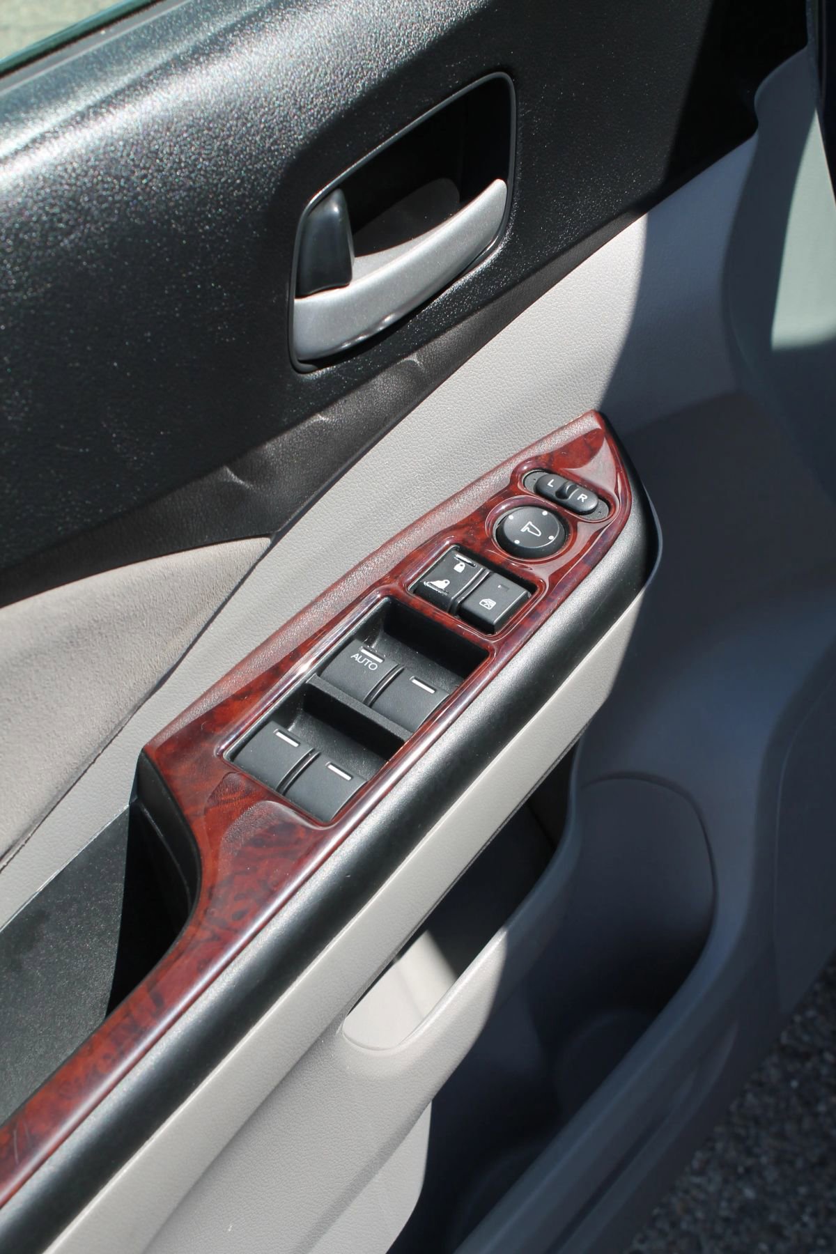Used 2013 Honda CR-V EX image 11