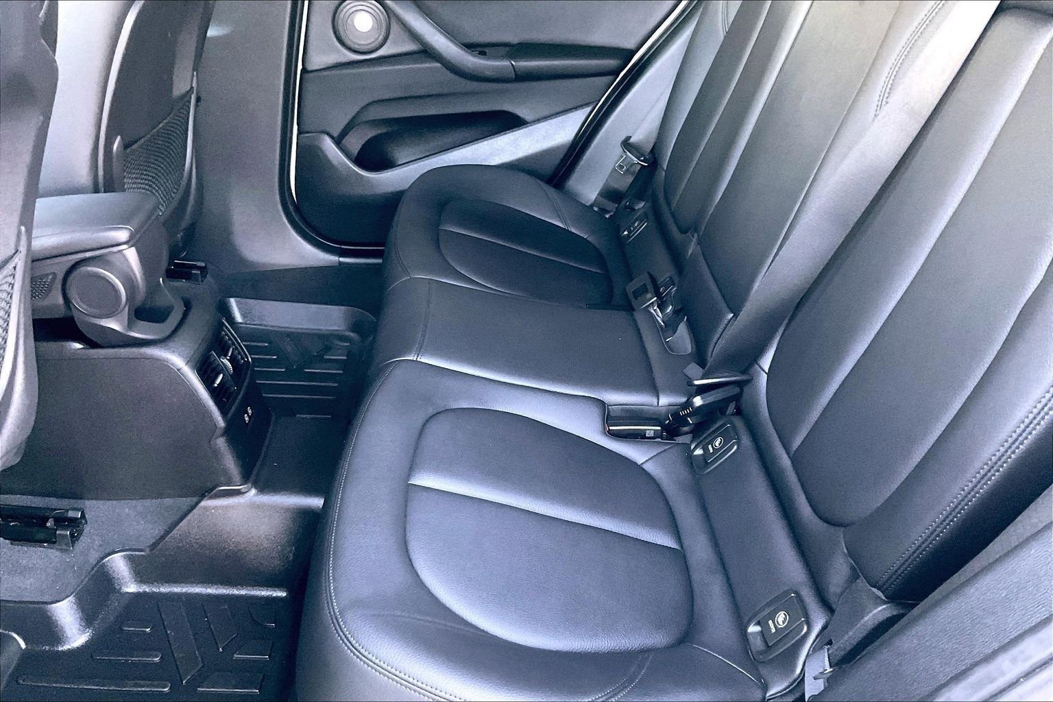 Used 2022 BMW X1 xDrive28i image 17