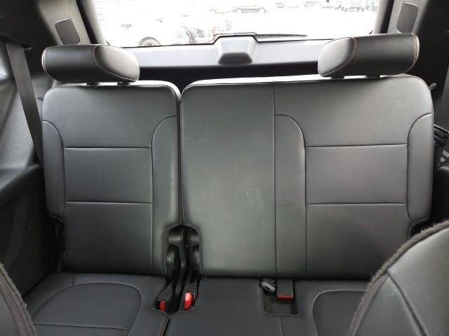 Used 2021 Chevrolet Traverse RS w/ LPO, Floor Liner Package image 24