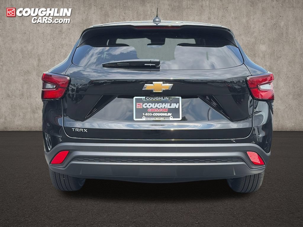 New 2026 Chevrolet Trax LS FWD image 5