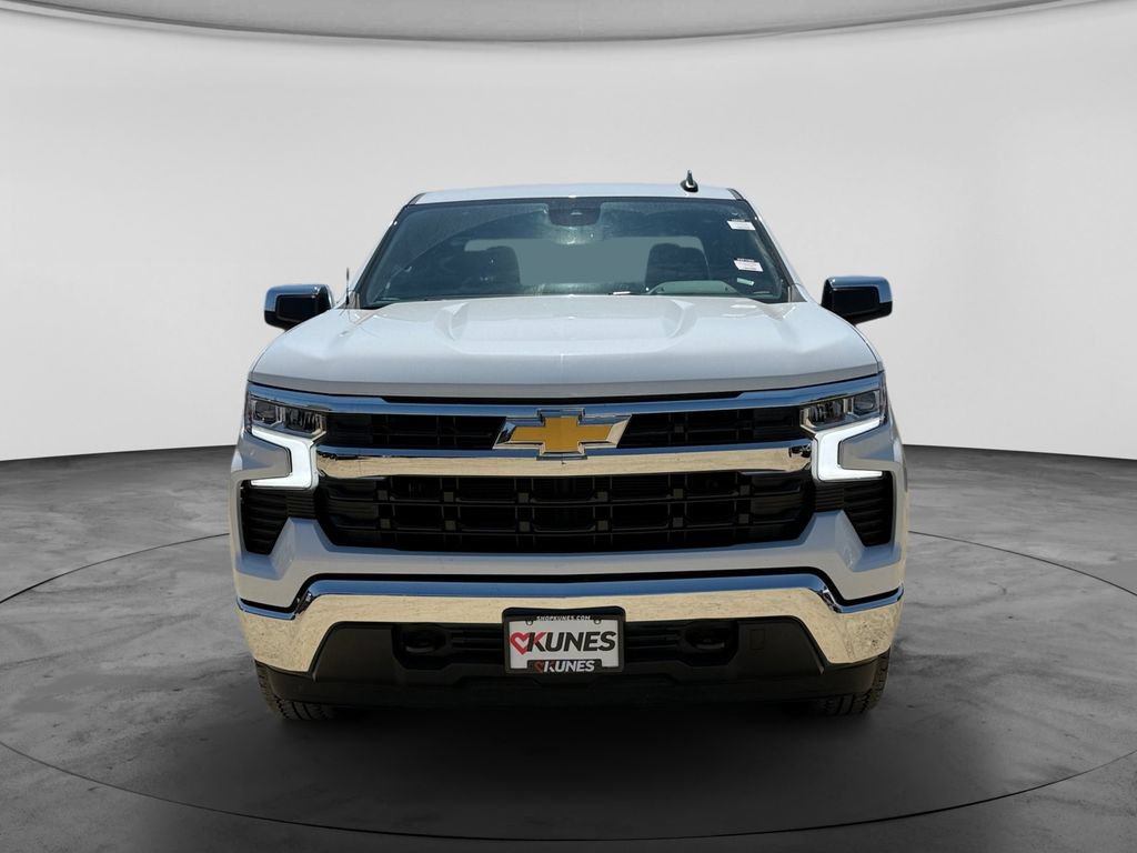 Used 2025 Chevrolet Silverado 1500 LT w/ Work Truck Package AWD/4WD image 3