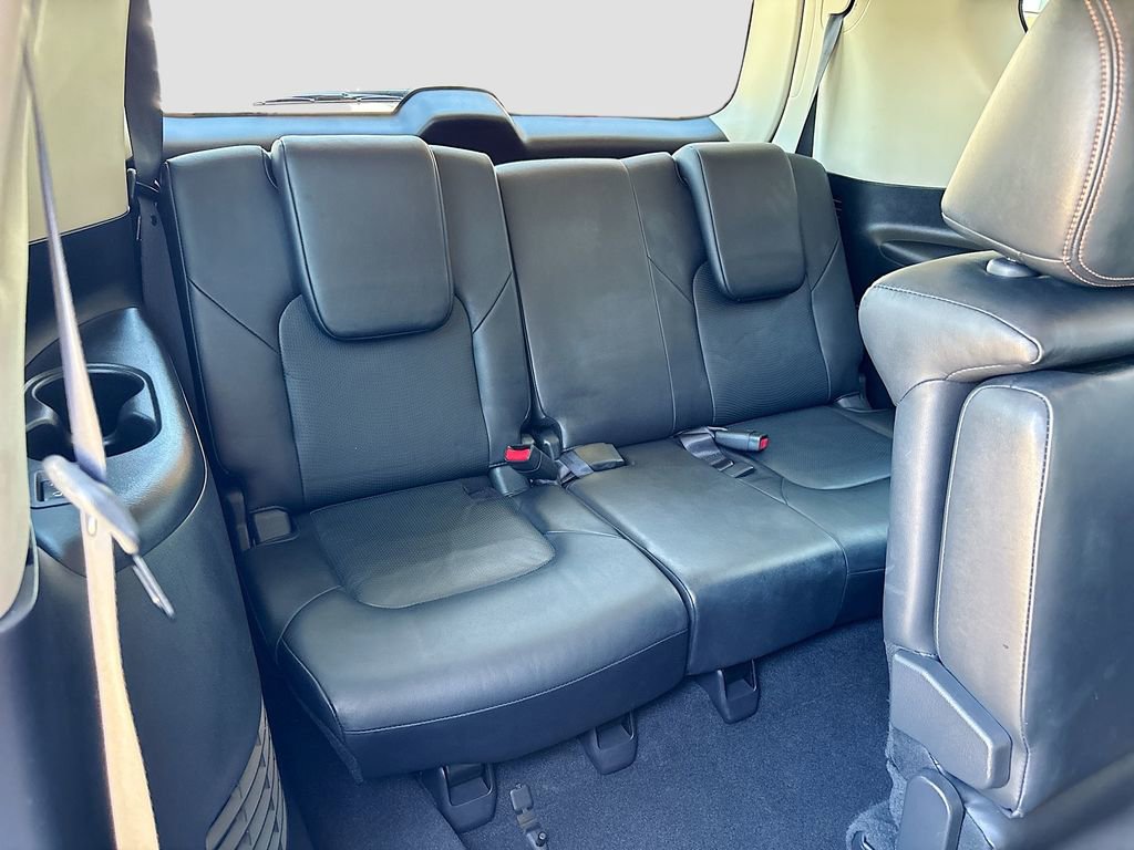 Used 2017 Nissan Armada Platinum image 23