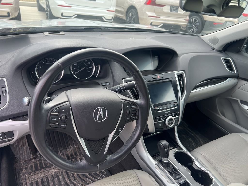 Used 2018 Acura TLX w/ Technology Package image 8