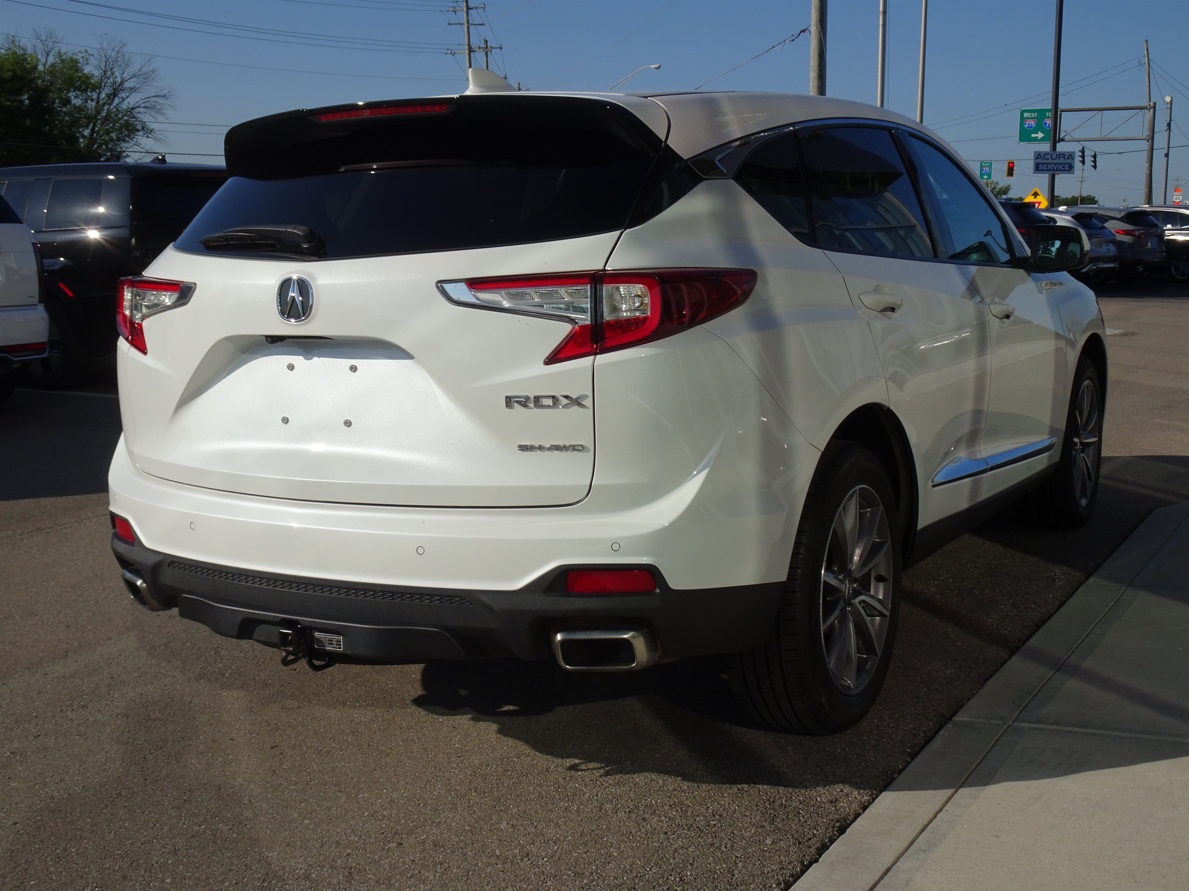 Used 2022 Acura RDX w/ Technology Package AWD/4WD image 5