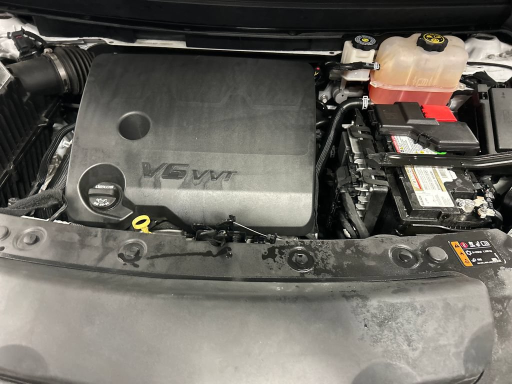 Used 2023 Buick Enclave Essence FWD image 27