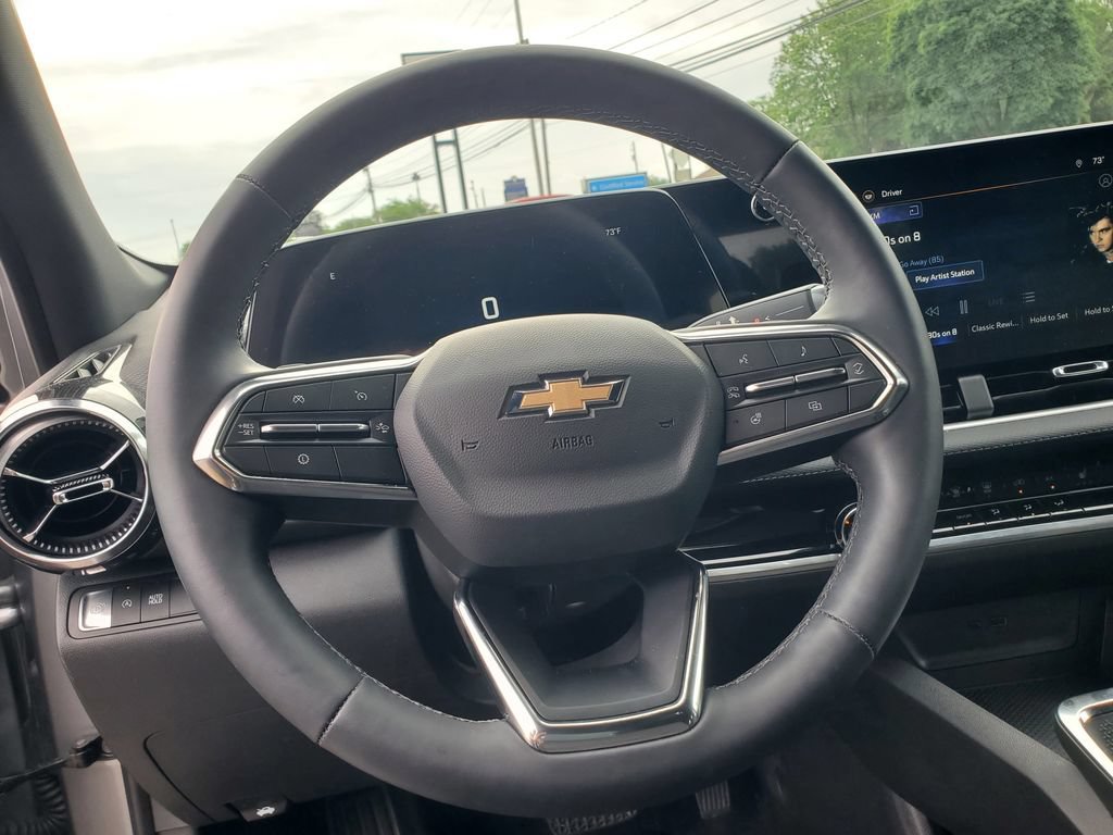 Certified 2026 Chevrolet Equinox LT FWD image 11
