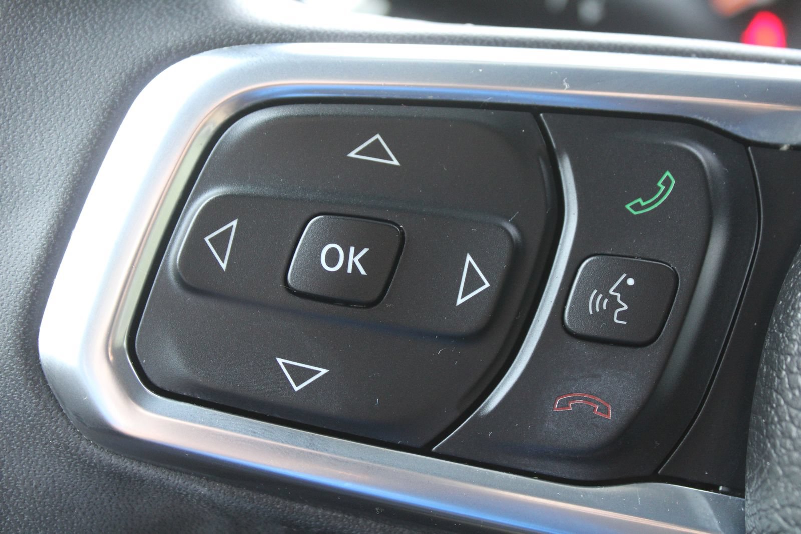Used 2023 Jeep Wrangler Unlimited Sahara w/ LED Lighting Group AWD/4WD image 25