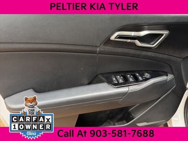 Certified 2025 Kia Sportage EX FWD image 17